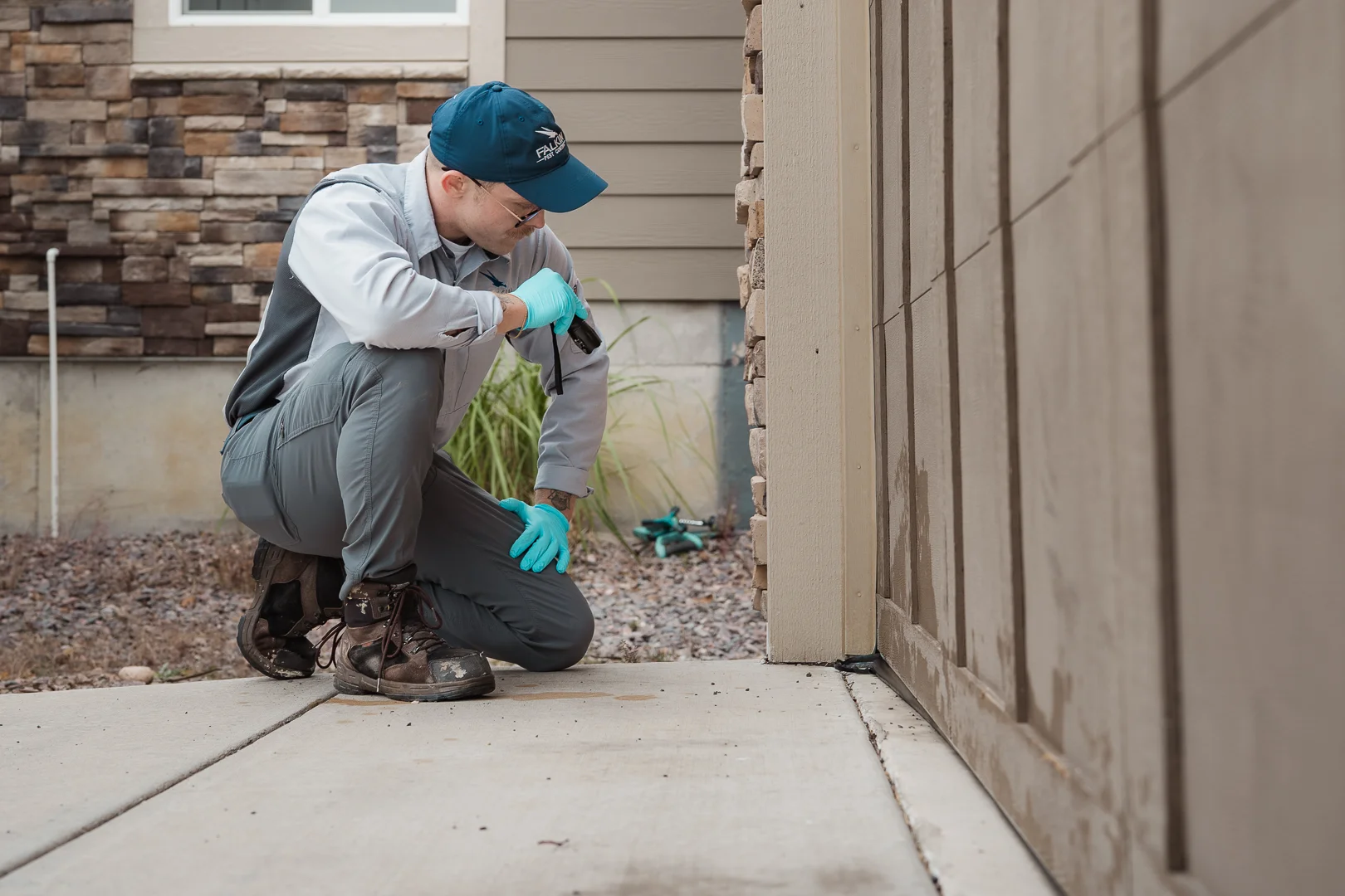 Exterminator Cherry Hills Village CO